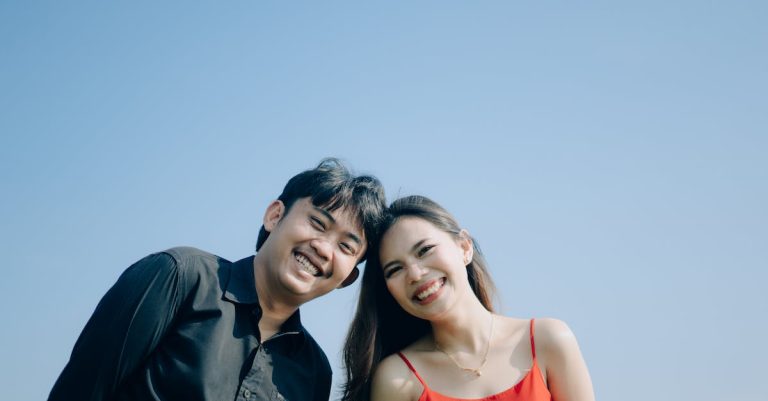 How to Maintain Compatibility in Long-Term Relationships